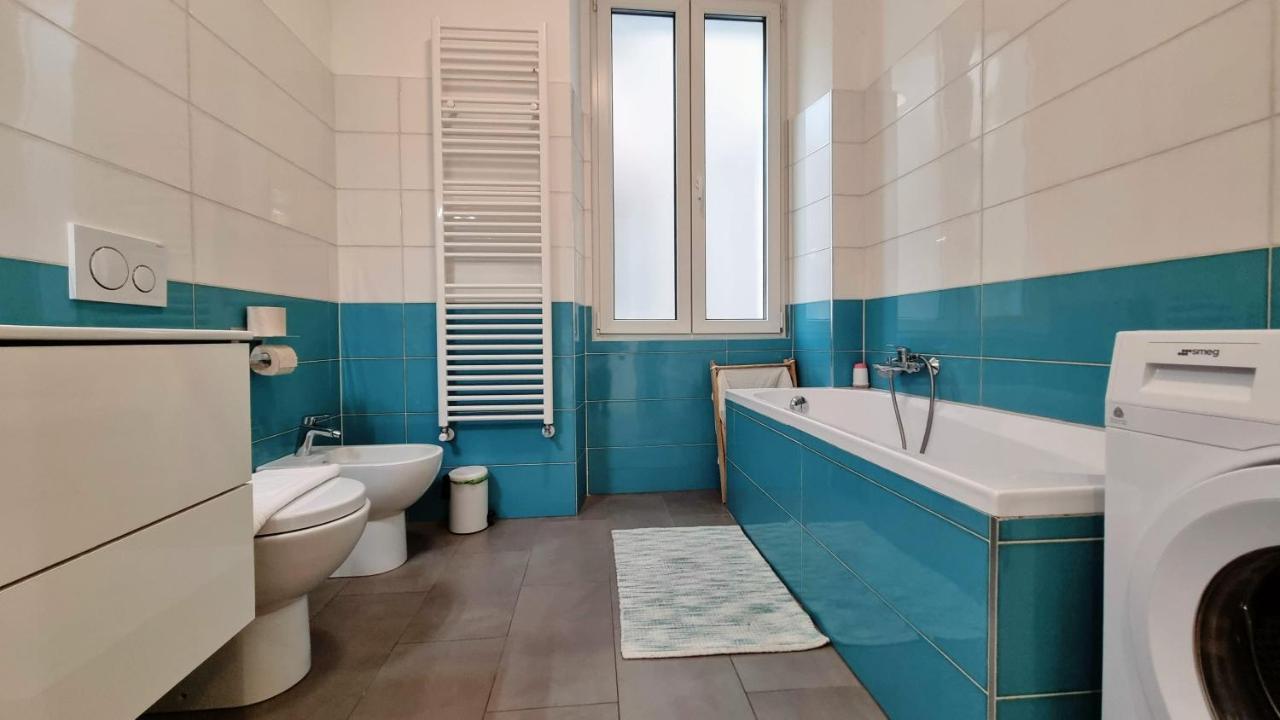 La Casa Dei Leoni Apartment Trieste Luaran gambar