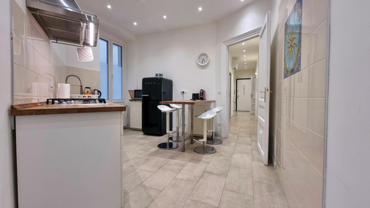 La Casa Dei Leoni Apartment Trieste Luaran gambar